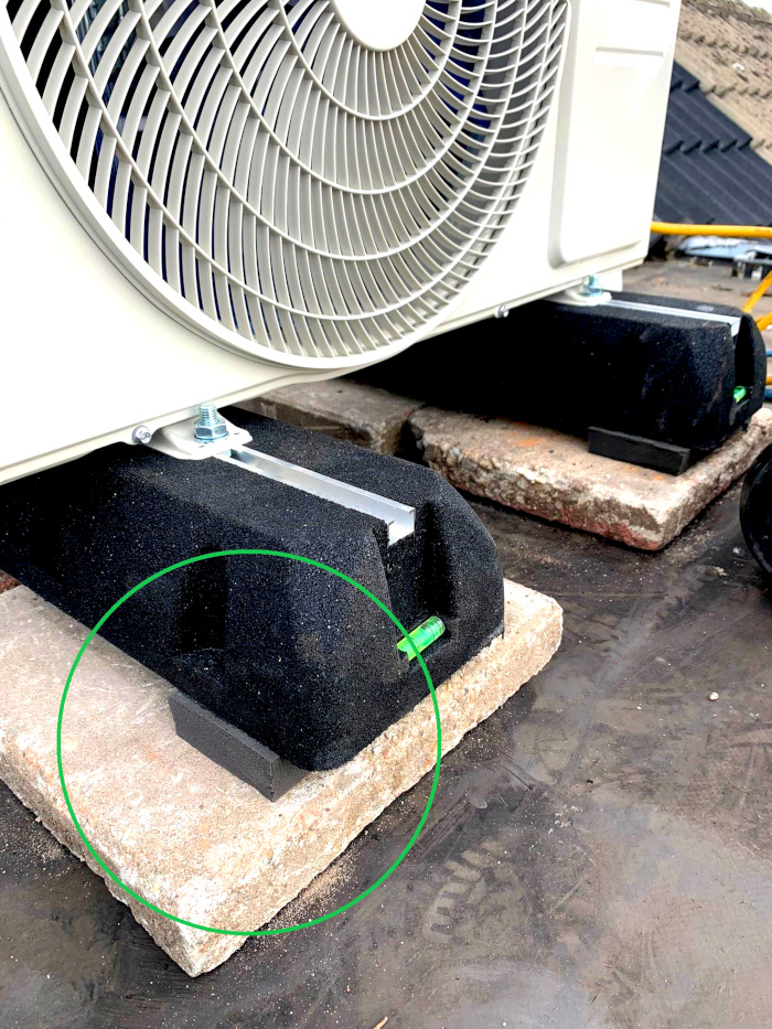Trillingsisolatie: Trillingsdempers, isoleren contactgeluid en resonanties